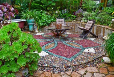 Garden Stone Mosaics