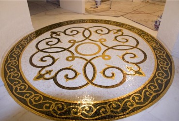 Handcut-Marble-Mosaic-Medallion-with-Gold