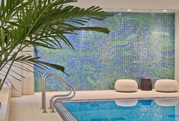 pool-design-wacker-abstract-water-glass-tile-mosaic_artaic